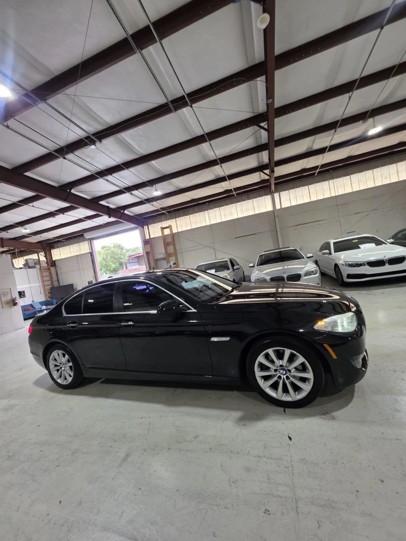 bmw 5 series 2013 WBAXH5C5XDD112375 image bmw 5 series 2013 WBAXH5C5XDD112375 image